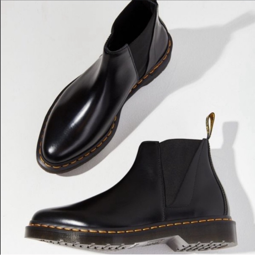 Dr. Martin Bianca pointed toe ankle  boots 7.5